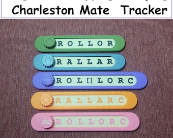 Mahjong Charleston Tracker with Magnetic Snapping — Slip resistant rubber feet with attached marker.