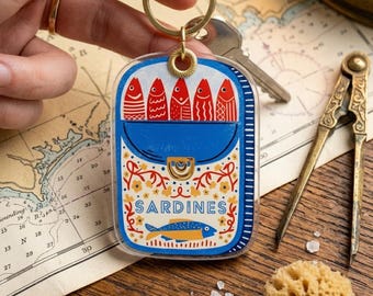 Vintage Sardine Tin Keychain, Retro Fish Art Keyring, Foodie Accessory, Novelty Gift
