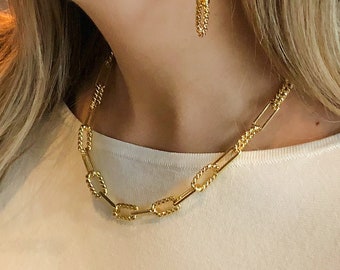 AMANDA Necklace in Gold