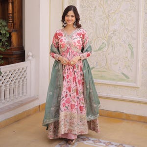 Alia Cut Pink Gown - Etsy Alia Cut Pink Gown - Etsy