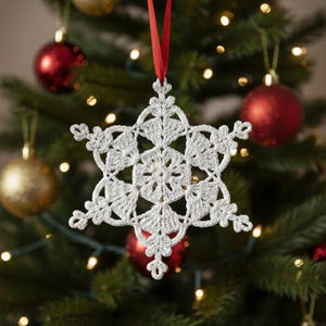 簡単なかぎ針編みの雪の結晶のパターン、ホリデーオーナメント（PDFパターン）