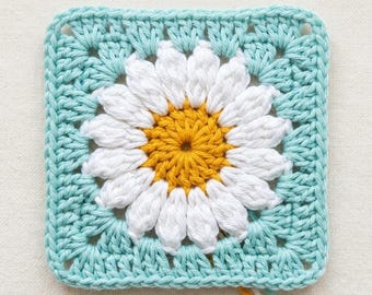 Daisy Granny Square Crochet Pattern – Easy Flower Motif PDF for Beginners | Charming Crochet Design