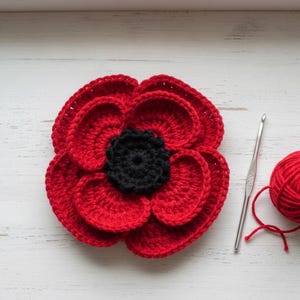 Crochet Poppy Flower Pattern PDF | Easy Wavy Red Poppy Applique for Remembrance Day
