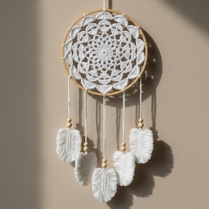 Beginner Crochet Dreamcatcher Pattern | Mandala Wall Decor (Digital Download)