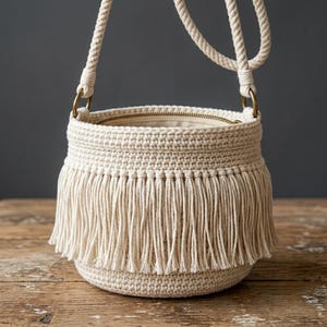 Crochet Boho Fringe Sling Bag Pattern, Round Bucket Purse PDF (Digital Download)