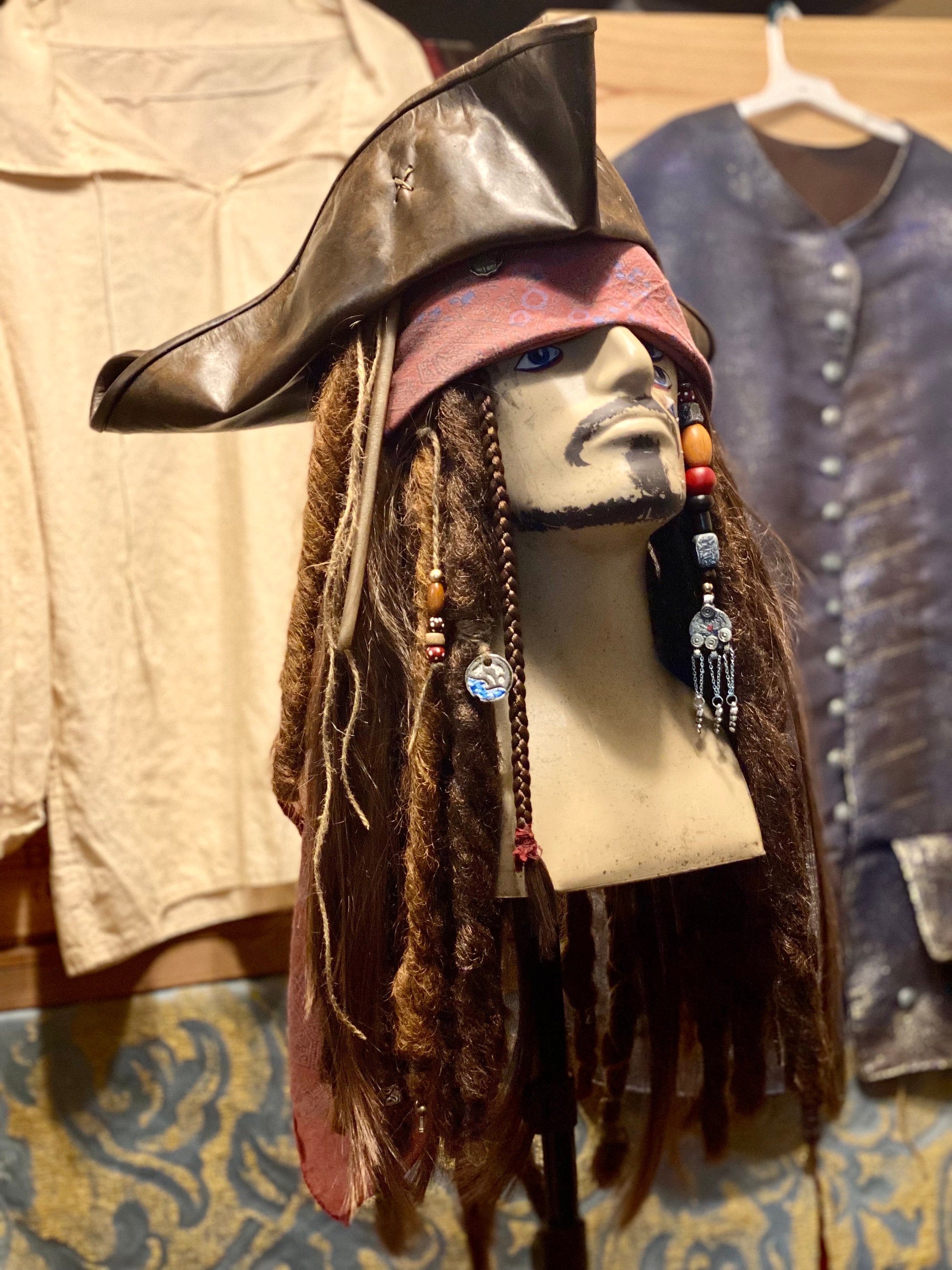 ジャック・スパロウのウィッグ パイレーツ1～3バージョン - Etsy 日本