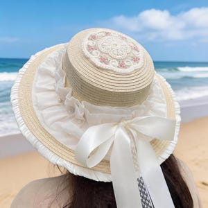 Handwoven Lace Embroidered Straw Hat for Women, Audrey Style French Sun Hat, Dollcore Beach Hat, Wide Brim Summer Sun Protection Hat