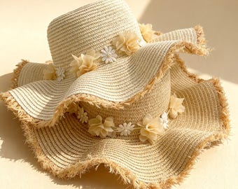 Handmade Straw Sun Hat with Floral Wreath, Audrey Style Wide Brim Beach Hat, Summer UV Protection Floppy Hat for Women, Vacation Sun Hat