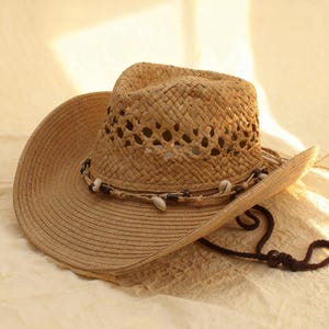 Sombrero Panamá de paja tejido a mano con conchas, sombrero vaquero de tejido hueco para el sol, sombrero de verano de ala ancha con borde enrollado para vacaciones en la playa para mujer.