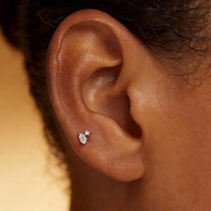 Kleine CZ Ohrstecker, Minimal Stahl Ohrringe, Zierliche Marquise Ohrstecker, Jeden Tag Ohr Piercing Schmuck