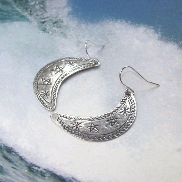 Crescent Moon Earrings, Moon and Star Earrings, Silver Earrings, Thai hill tribe, sterling silver, 925 stamped, dangle, fashion hand stamped