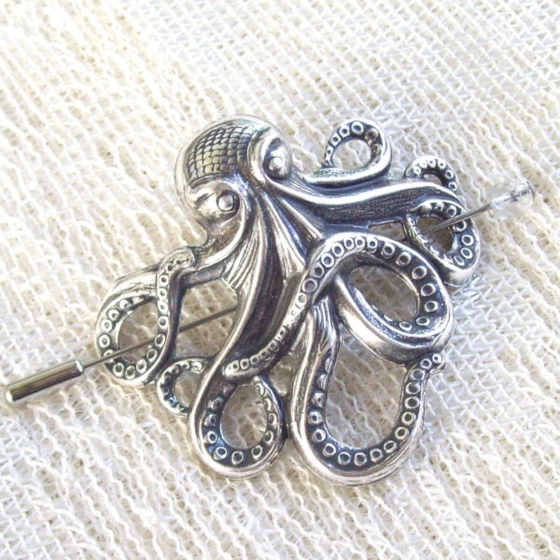 Silver Octopus Shawl Pin, Silver Stick Pin, Silver Shawl Pin, sweater pin, lapel pin, beach, goth, ocean, nautical Bild 6