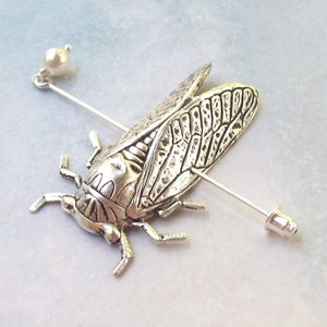 Cicada Shawl Pin, Bug Lapel Pin, silver shawl pin, sweater pin, moth, insect stick pin, hat pin, fall fashion, scarf pin