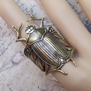 Adjustable Gold Scarab Ring, brass beetle ring, thumb ring, insect ring, adjustable, autumn ring, bug, Egyptian, finger ring, woman,