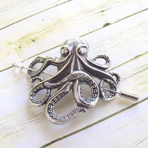 Silver Octopus Shawl Pin, Silver Stick Pin, Silver Shawl Pin, sweater pin, lapel pin, beach, goth, ocean, nautical Bild 5