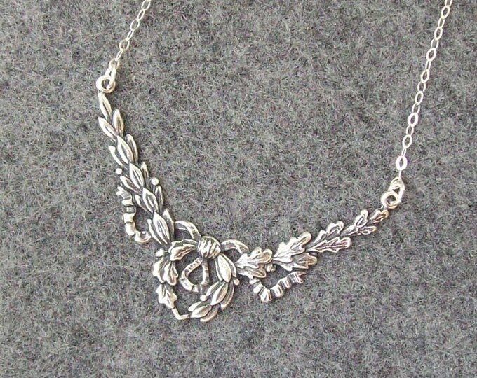 Classic Laurel Leaf Necklace, Silver Necklace, Swag Necklace, Victorian Necklace, Sterling