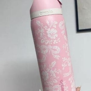32oz Owala Water Bottle-Personalized with pink floral pattern