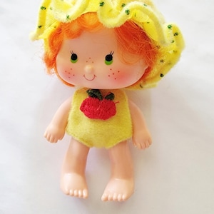 Vintage Apple Dumplin Doll From Strawberry Shortcake collection, 1979 American Greetings, 1980s Vintage Toy with Original Clothes, hat.