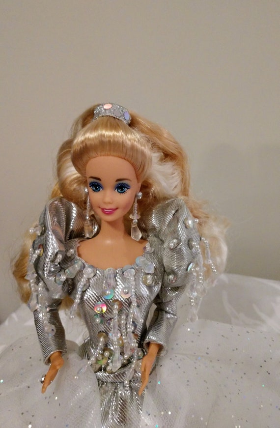 1992 happy holidays barbie