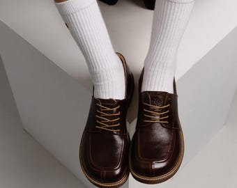 Bruine leren derbyschoenen voor dames – klassieke Oxford-stijl, handgemaakt schoeisel