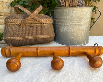 French Coat Rack, Vintage French Wall Rack, Antique Faux Bamboo Coat Rack Pegs, Turned Wood, French Towel Rack 3 Hooks, Farmhouse Decor