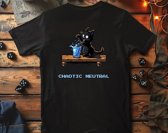 Chaotisch Neutrales Shirt, lustiges Katzen RPG Geschenk, Retro Pixel Art schwarze Katze, D&D Ausrichtung T-Shirt, Dungeon Master, Tabletop Gamer Top