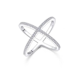 Ladies Geometric Alloy Ring Vintage Diamond Fashion Ring Exaggerated Personality Ring for Women Individually Packed