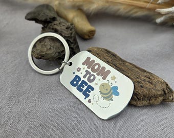 Colgante de acero inoxidable grabado a color "Mamá Abeja" – Regalo para futuras mamás – Regalo para baby shower