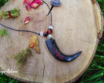 Chamois&#39;s horn necklace -  Shaman  - Norse , bindrune -  Woodland elven necklace - Forest faerie necklace - Pagan jewellery