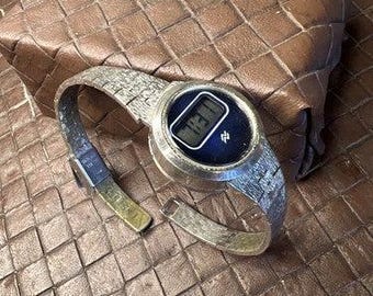 Rare national semiconductor watch VERY RARE NATIONAL SEMICONDUCTOR ANALOG WRIST WATCH IN  main image 4