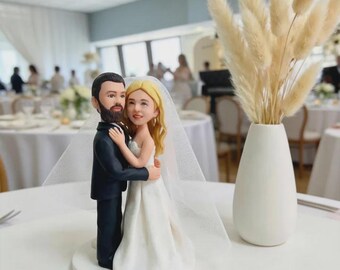 Statuetta personalizzata per coppia, regalo di anniversario personalizzato, ritratto ricordo in porcellana