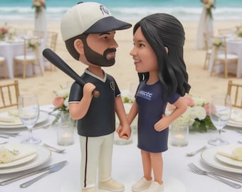 Statuetta personalizzata di coppia di giocatori di baseball con testa oscillante, decorazione personalizzata per torta nuziale, statuine in argilla polimerica