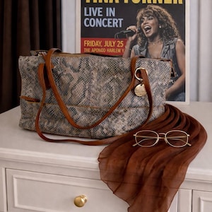 Vintage Hobo Snakeskin Print Shoulder Bag Neutral Brown Faux Python Purse Large Everyday Boho Chic Handbag