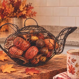 Vintage Wire Teapot Basket Pumpkin Spice Potpourri Rustic Farmhouse Kitchen Decor Fall Autumn Centrrpiece