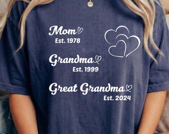 Custom Mom Grandma Great-Grandma T-Shirt, Grandma Heart Shirt, Mother's Day Shirt, Pregnancy Announcement, Gift for Grandma Great Grandma
