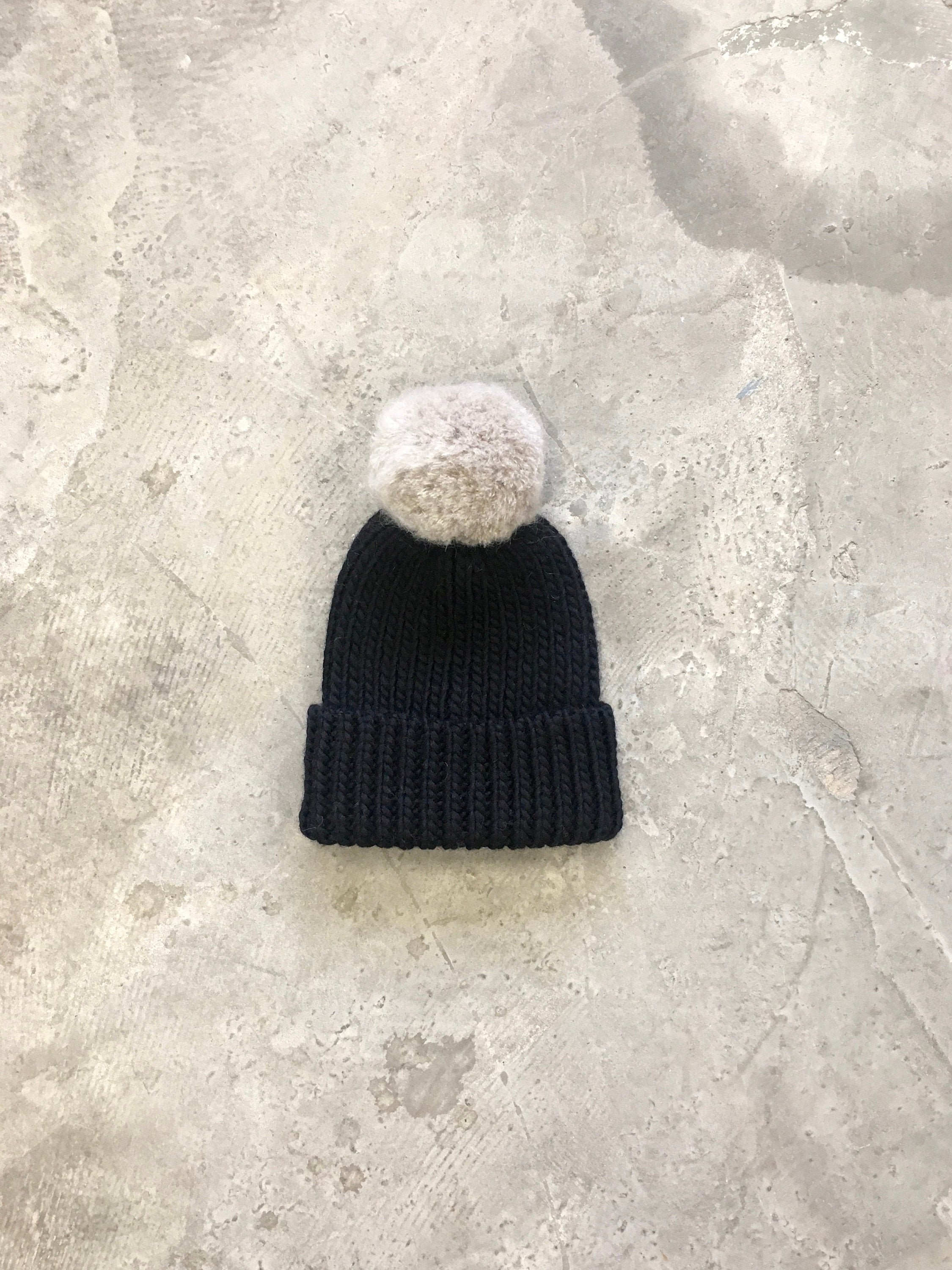Black Chunky Knit Wool Beanie Hat With 