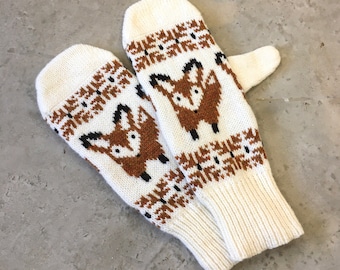 Fox Gloves Wool Fox Mittens Lambs Wool Fox Motif Fox Mittens Knitted Fox Womens Mittens Fox Mittens Red Mittens Fox Gloves Wool Gloves