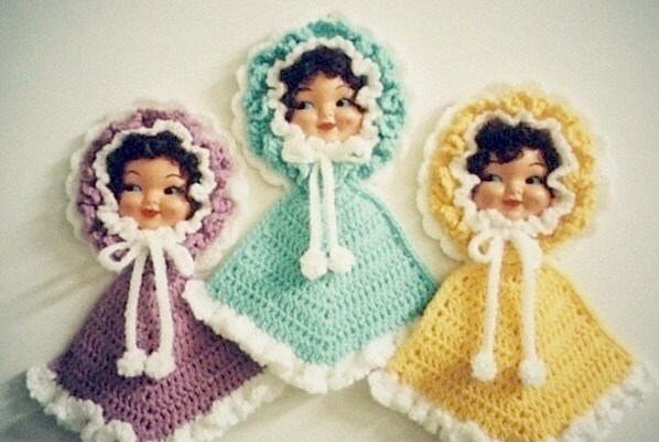 PDF PATTERN - Crochet Dolly Doll Potholder Pattern by Anne Oakleaf of JAO Enterprises Inc - Excellent for Bazaars