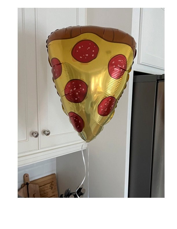 Set De Neuf Tranches De Pizza Avec Diverses Garnitures Isolées Sur Un