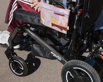 Wheelchair bag – armrest – practical, within easy reach – various strap lengths depending on the circumference