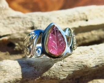 Incredible Pink Tourmaline Leaf Ring in 925 Sterling Silver & 18K Gold, Sterling Silver Ring, 18K Gold Ring, Handmade Pink Tourmaline Ring