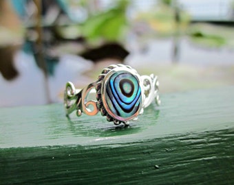 Abalone Asha Ring, 925 Silver Hallmarked Ring, Sterling Silver Rainbow Paua Shell Filigree Design Ring, Blue and Green Abalone Shell Ring