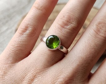 Green Peridot Ring, Sterling Silver Minimal Birthstone, Handmade Jewelry, Simple Daily Wear Ring