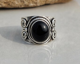 Handcrafted Black Onyx Ring Sterling Silver Ring, Filigree Swirl Boho Ring, Vintage Artisan Jewelry For Women