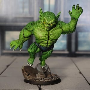 Miniatura de Abominación Chibi: Figura impresa en 3D para pintar.