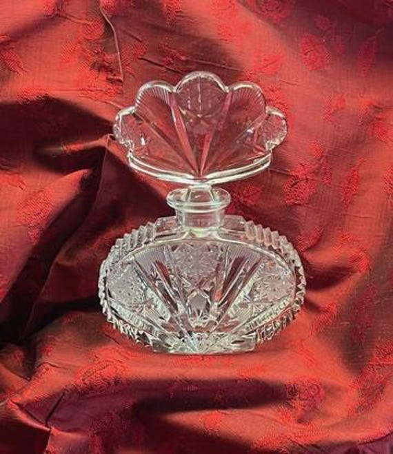 Czech Intricately Cut and Faceted Clear Glass Perfume Bottle Petal Stopper