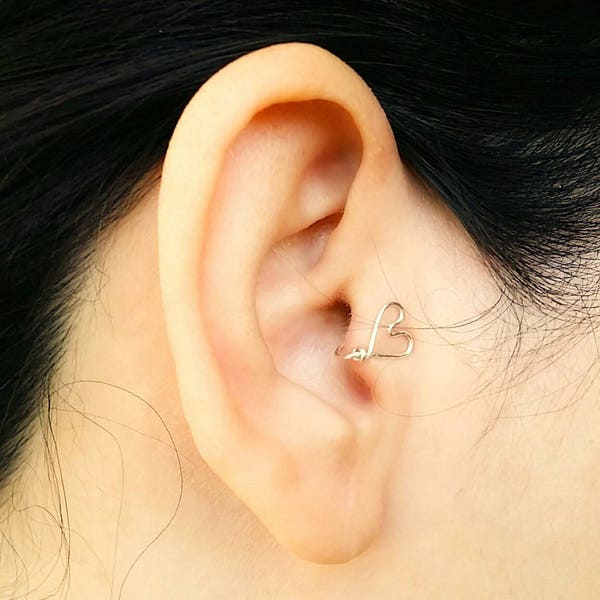 Heart Tragus Earring - Fake Piercings - Faux Piercing - No Piercing Ear Cuff - Tragus Jewelry