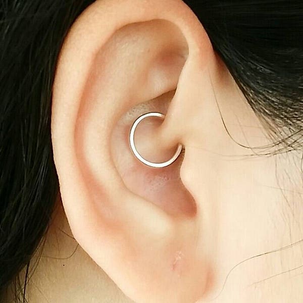 Sterling Silver Daith Ring - Faux Daith Earring - Daith Ring - Faux Piercing - Daith Piercing - No Piercing Jewelry - 10mm Daith Ring