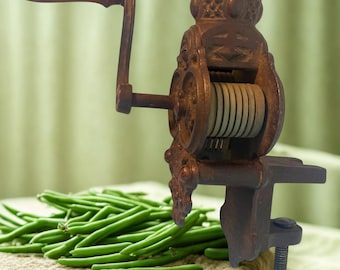 Antique Cast Iron German Bean Cutter. Table Mount. Gesetzlicb Gescbuizt