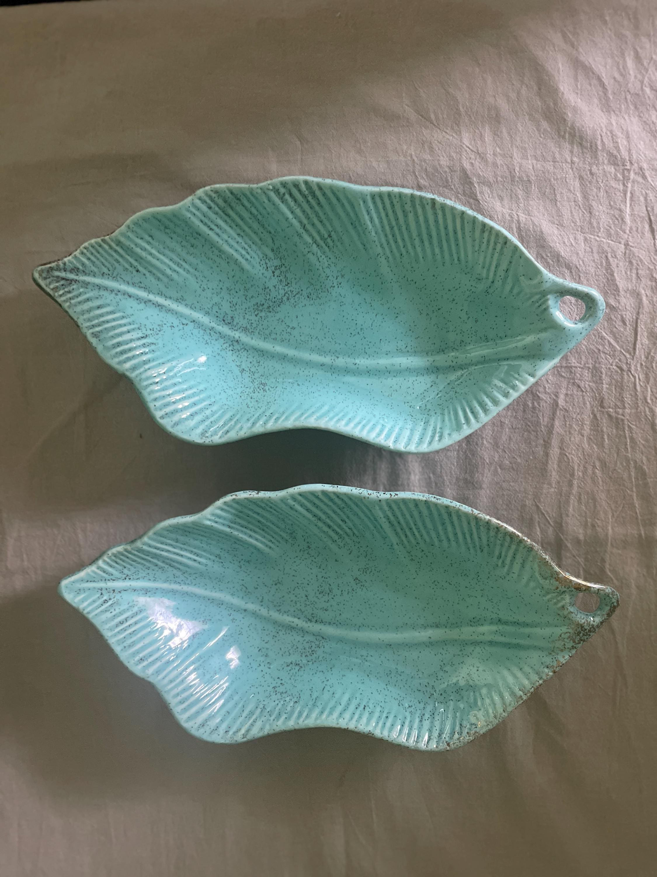 California Original Pottery Leaf Tray - Etsy